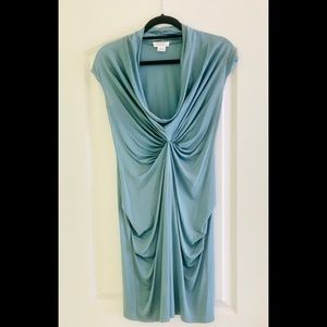 BARNEY’S NEW YORK Beautiful 100% Silk Dress